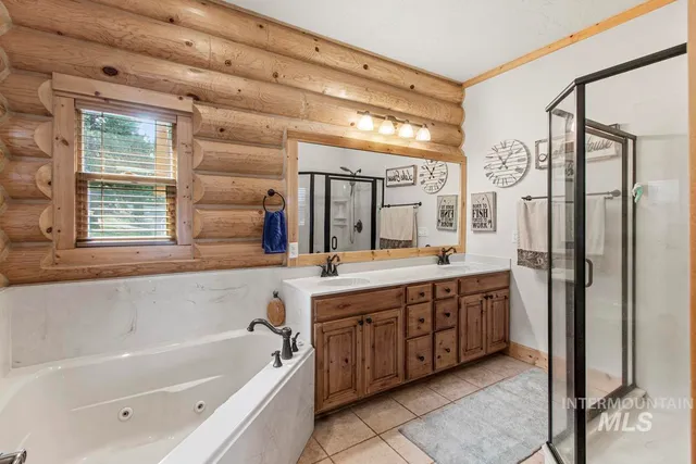 $1,650,000 | 135 Par Drive, Cascade, ID 83611