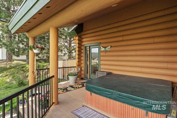 $1,595,000 | 135 Par Drive, Cascade, ID 83611