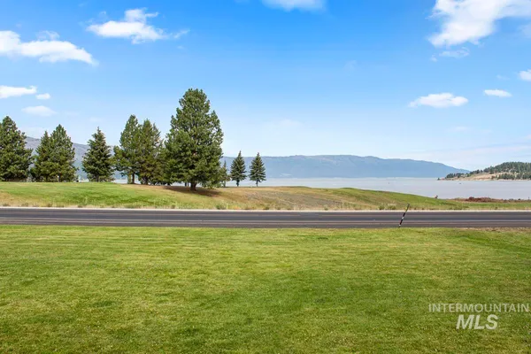 $1,595,000 | 135 Par Drive, Cascade, ID 83611