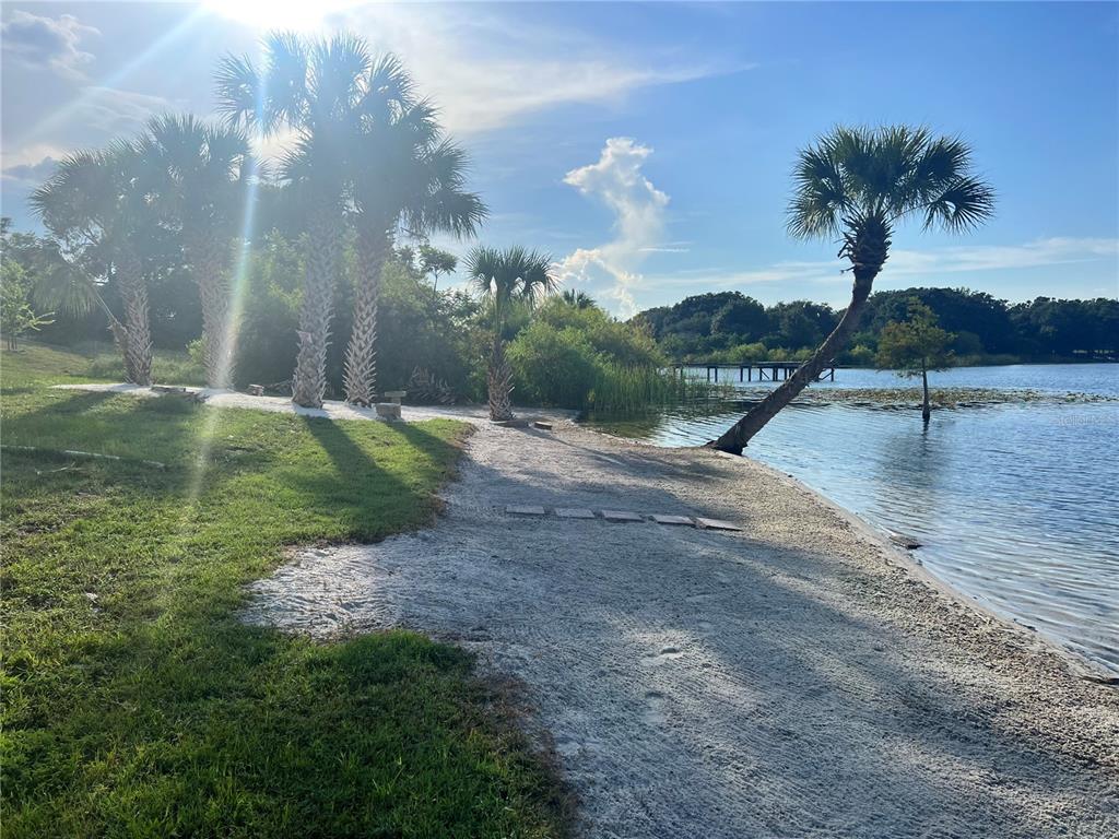 1002 Lake Elbert Dr Southeast  