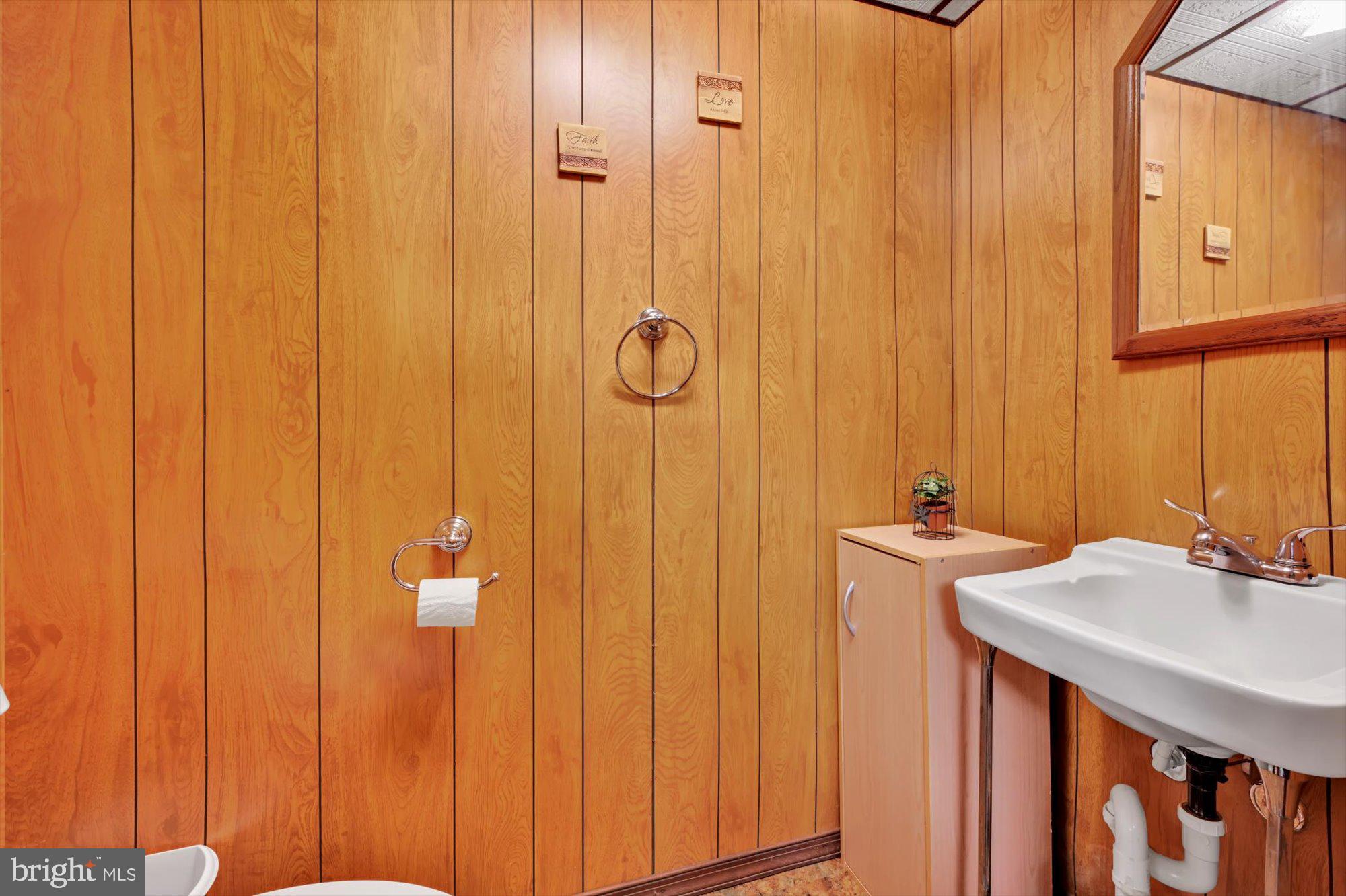 114 Pearl Road Bernville, PA 19506 - Photo 24 of 39 Basement 1/2 Bath