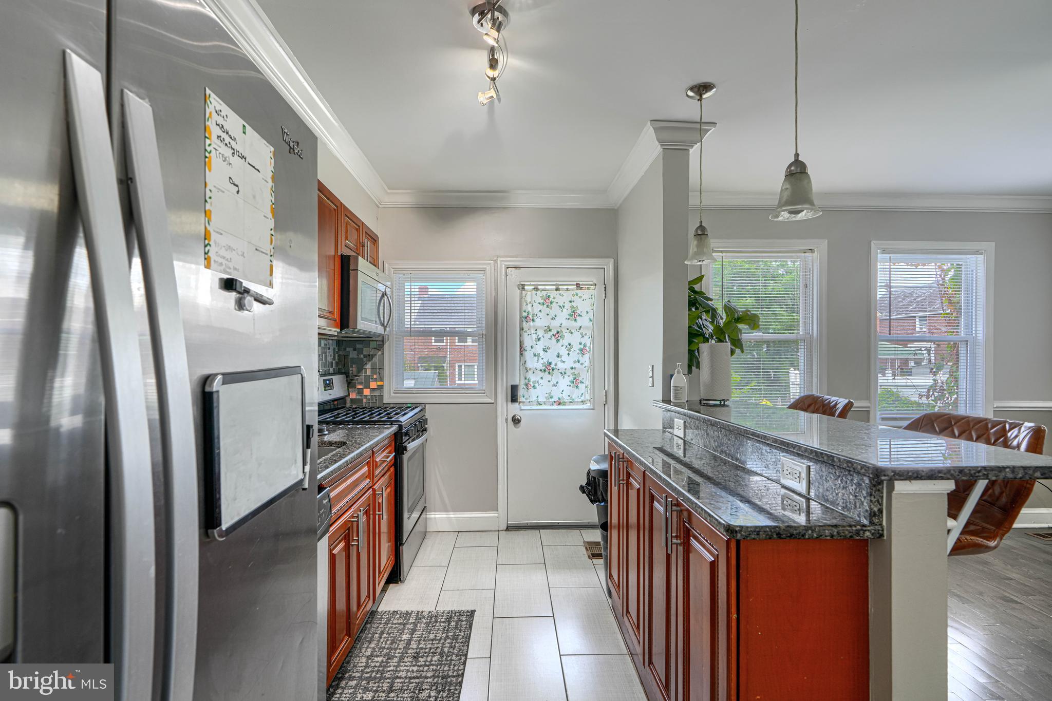 4625 Marble Hall Road Baltimore, MD 21239 - Photo 11 of 29