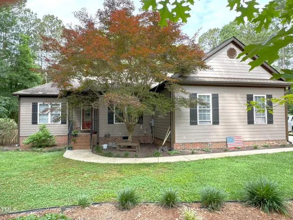 $469,000 | 105 Perry Lane, Zebulon, NC 27597