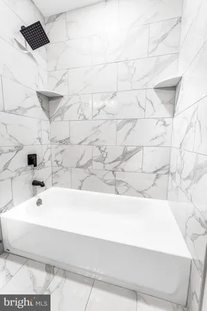 $3,300 | 515 Delamore Place, Wilmington, DE 19805