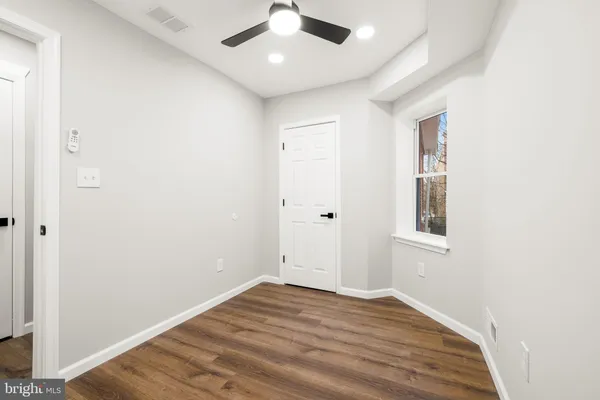 $3,300 | 515 Delamore Place, Wilmington, DE 19805