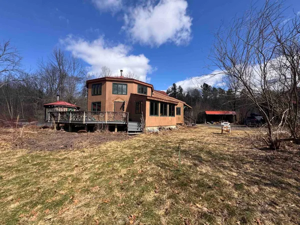 $330,000 | 652 Lewis Creek Road, Hinesburg, VT 05461