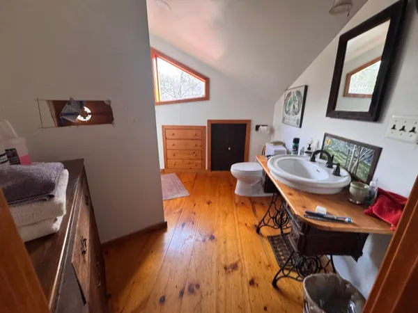 $330,000 | 652 Lewis Creek Road, Hinesburg, VT 05461