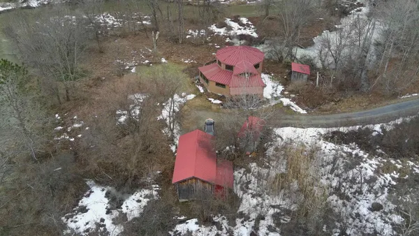 $330,000 | 652 Lewis Creek Road, Hinesburg, VT 05461