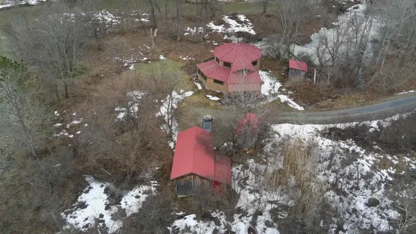 $330,000 | 652 Lewis Creek Road, Hinesburg, VT 05461