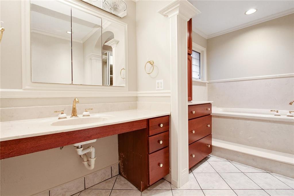 3504 North Labarre Road Metairie, LA 70002 - Photo 10 of 16 Gallery Image 10