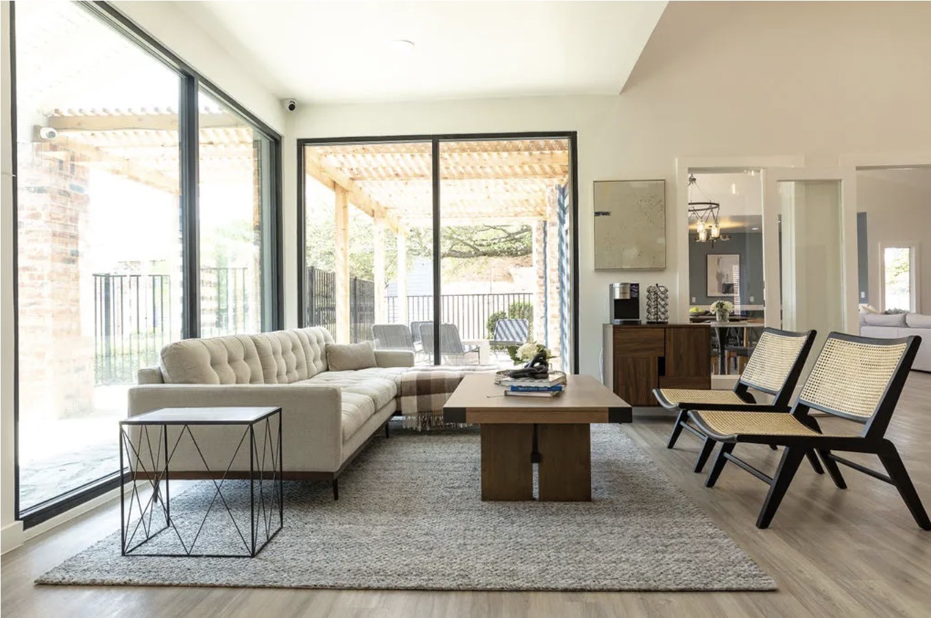 2170 Thousand Oaks Drive, Unit 813T San Antonio, TX 78232 - Photo 12 of 36 a living room with furniture and a large window