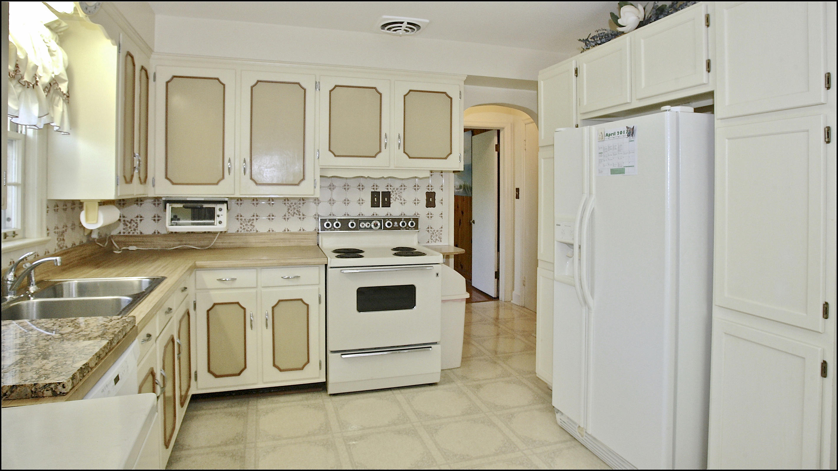 3833 Darlington Road Southwest Roanoke, VA 24018 - Photo 13 of 47 4V4B1511