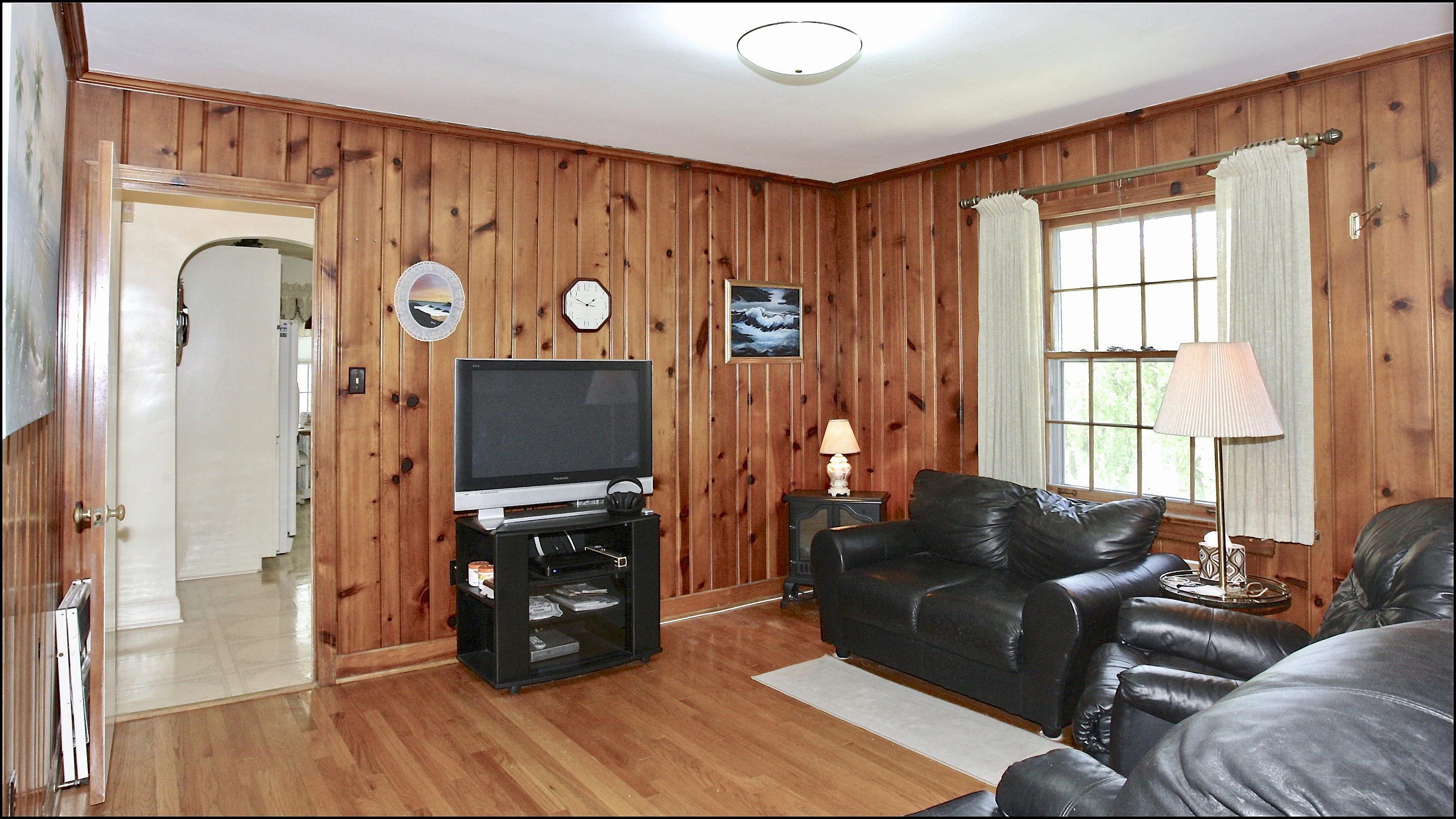 3833 Darlington Road Southwest Roanoke, VA 24018 - Photo 15 of 47 Bedroom 1