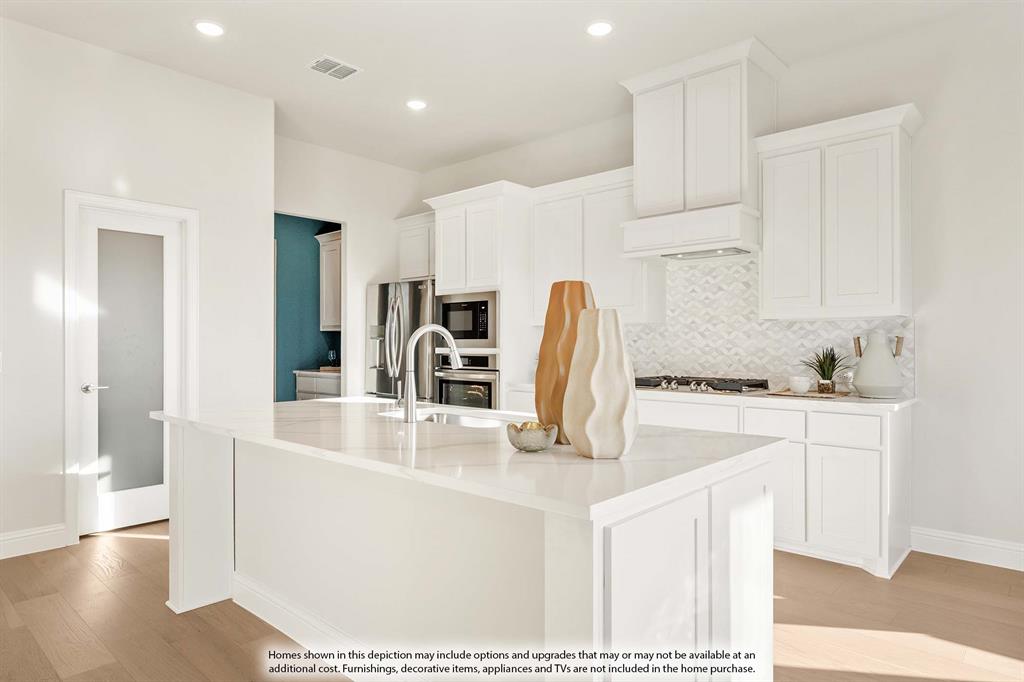 1306 Parkmount Court Justin, TX 76247 - Photo 10 of 34