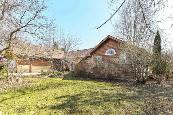 $550,000 | 8801 Hart Drive, Norway, WI 53185