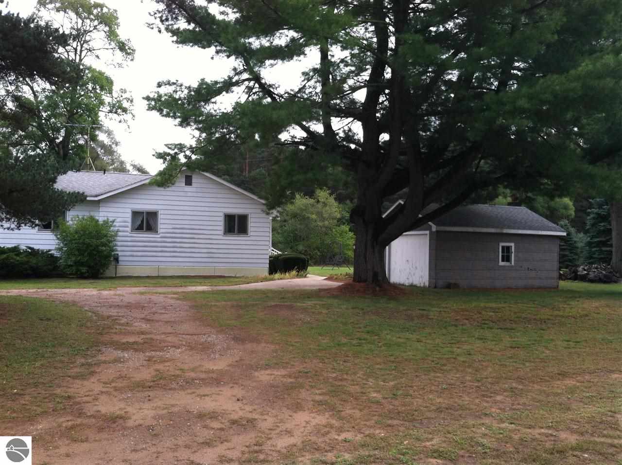 1144 East Sidney Road Stanton, MI 48888 - Photo 45 of 66 1778340-44.JPG