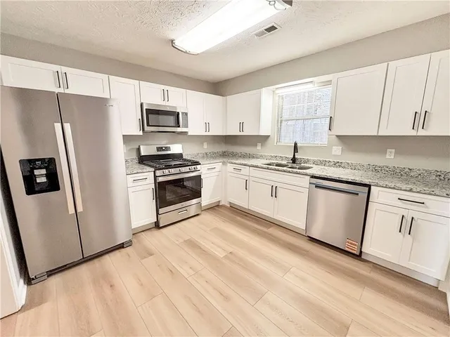 $2,000 | 5907 Brookside Drive Southeast, Mableton, GA 30126