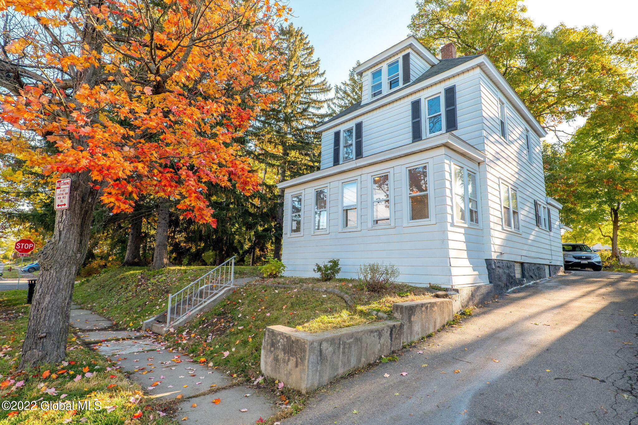 1930 Lenox Road Schenectady, NY 12308 - Photo 2 of 38 2-web-or-mls-1930LenoxRd-2