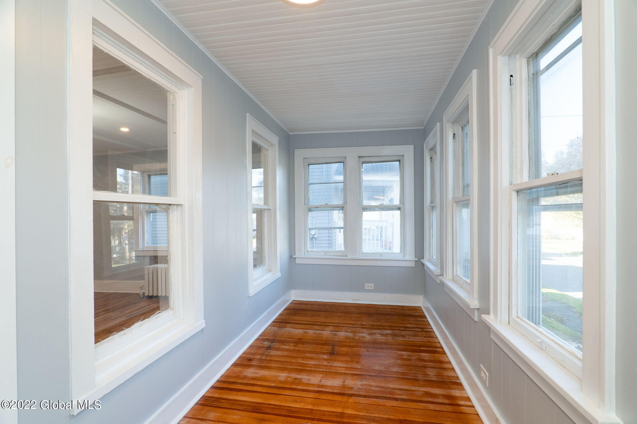 1930 Lenox Road Schenectady, NY 12308 - Photo 3 of 38 3-web-or-mls-1930LenoxRd-3