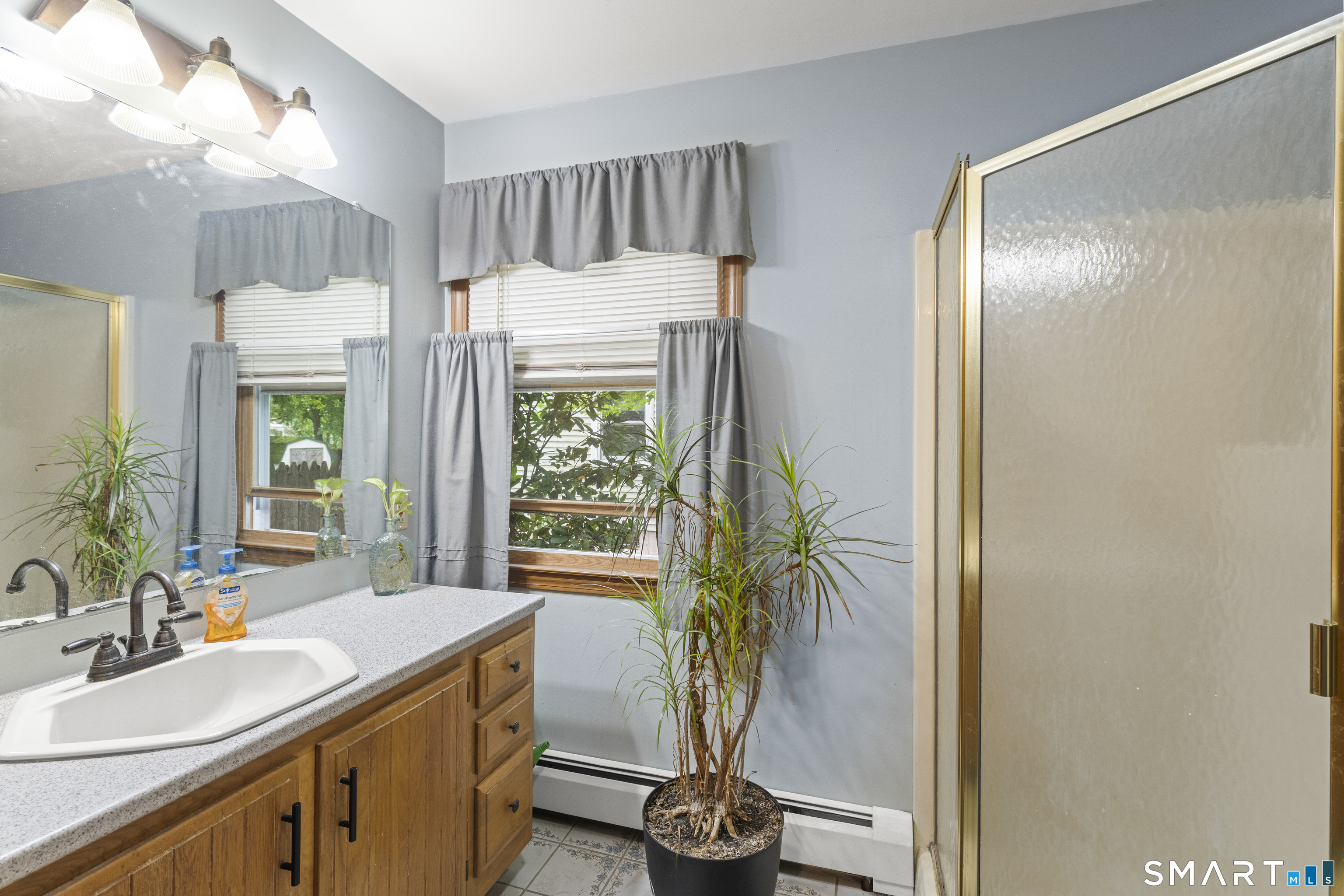 531 George Washington Road Enfield, CT 06082 - Photo 9 of 13 Gallery Image 9