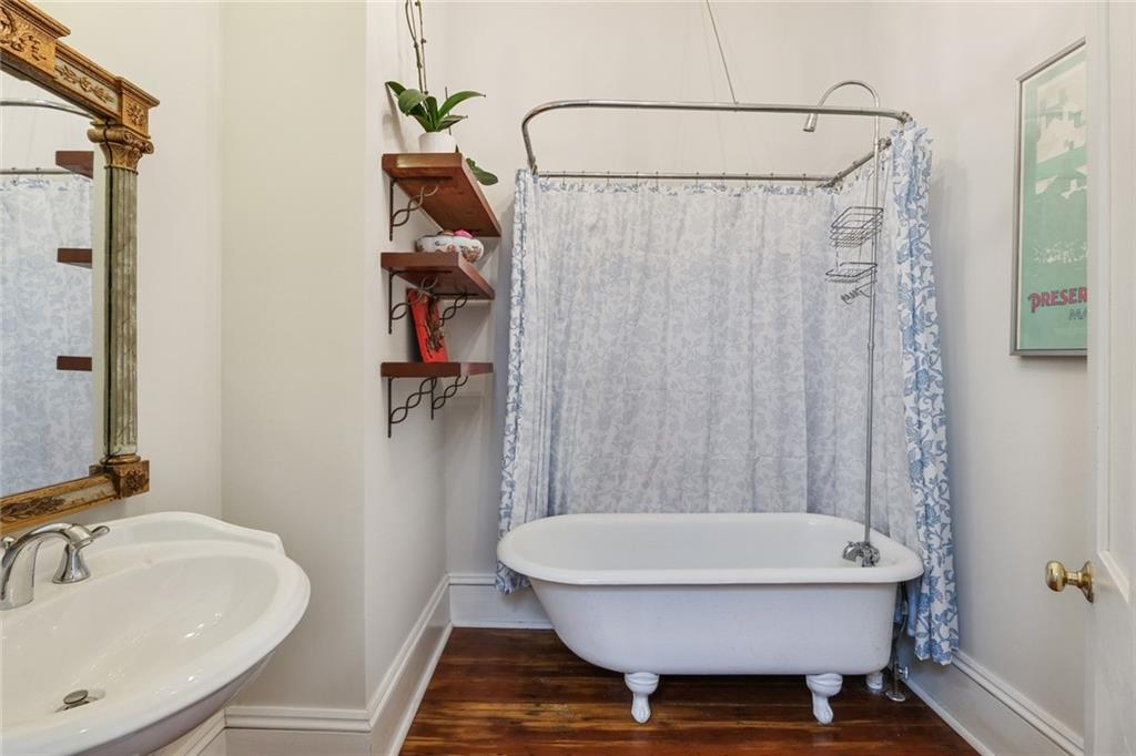 825 Fourth Street New Orleans, LA 70130 - Photo 13 of 19