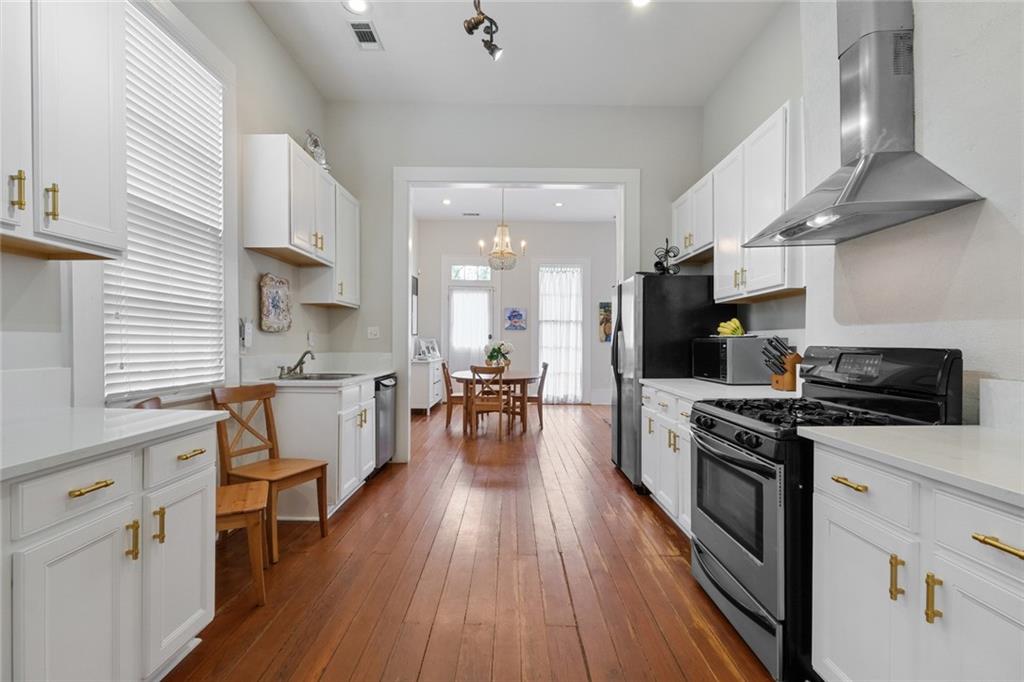 825 Fourth Street New Orleans, LA 70130 - Photo 7 of 19