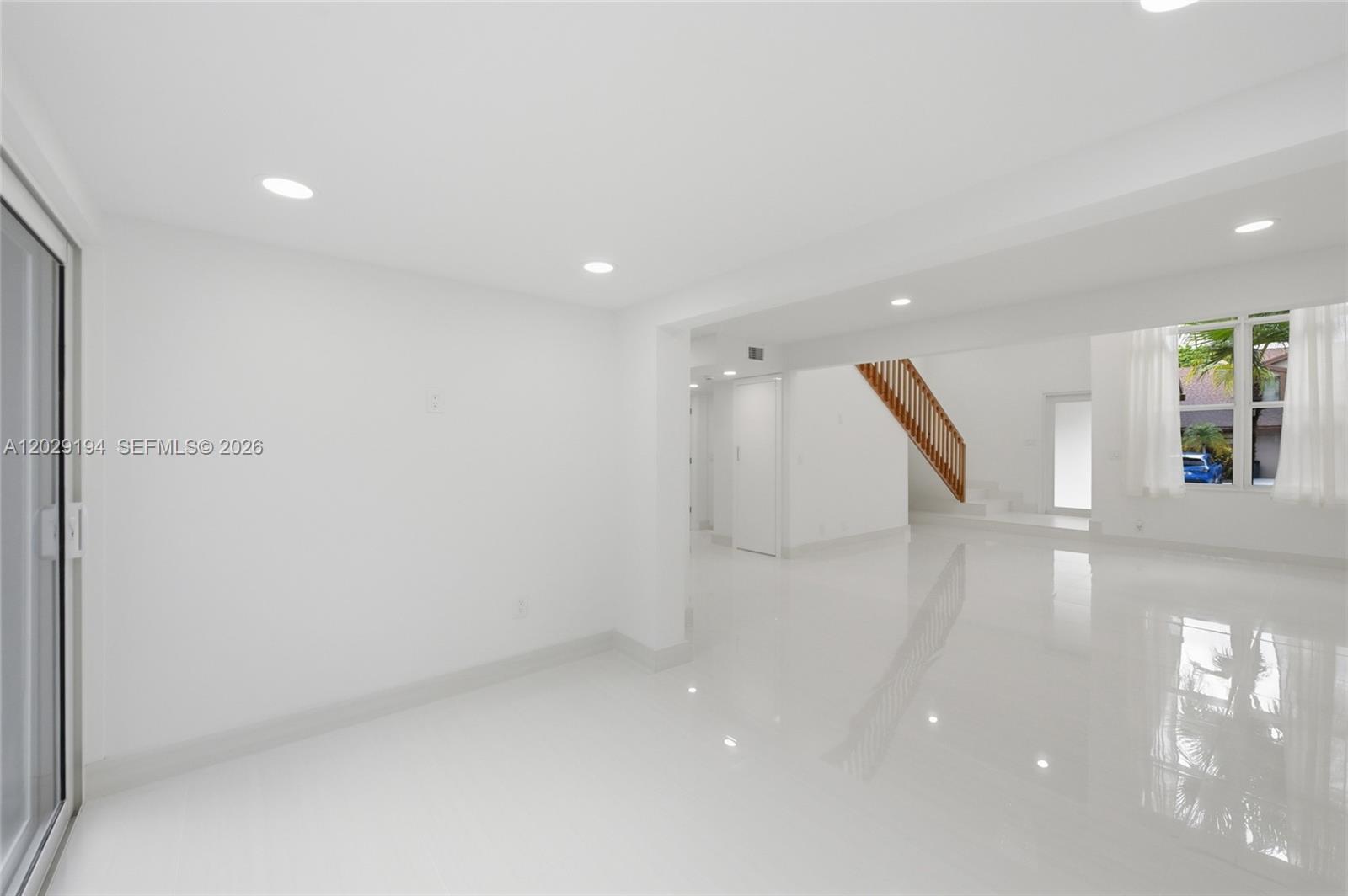 22384 Thousand Pines Lane Boca Raton, FL 33428 - Photo 15 of 70