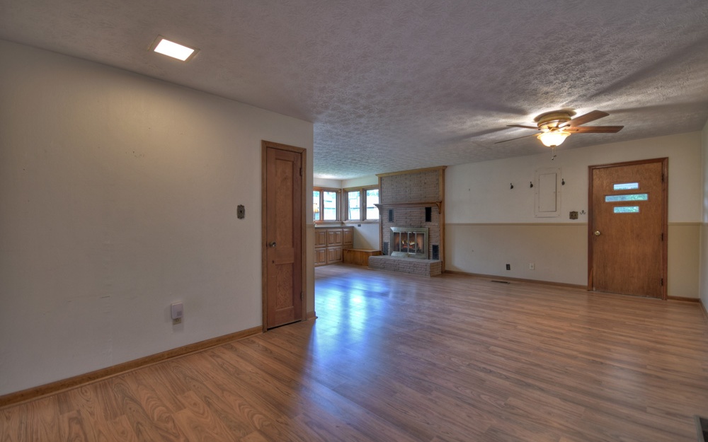 215 Ross Road Blue Ridge, GA 30513 - Photo 27 of 46 Additional View