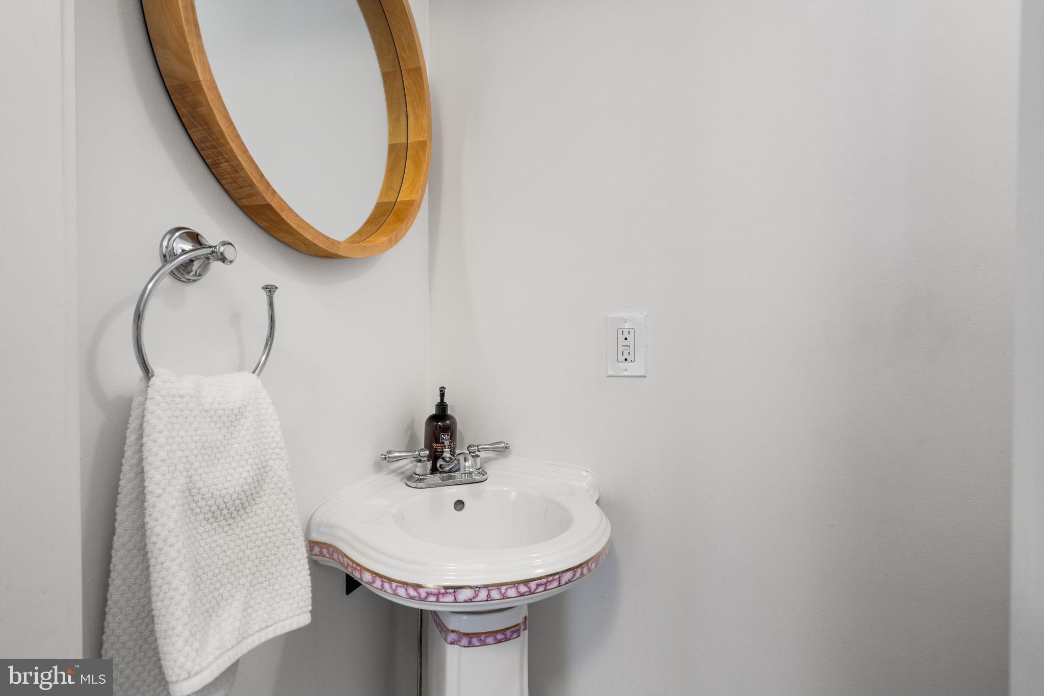 1321 Ellsworth Street Philadelphia, PA 19147 - Photo 19 of 43