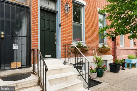 $700,000 | 1321 Ellsworth Street, Philadelphia, PA 19147