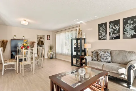$810,000 | 833 West Chase, El Cajon, CA 92020
