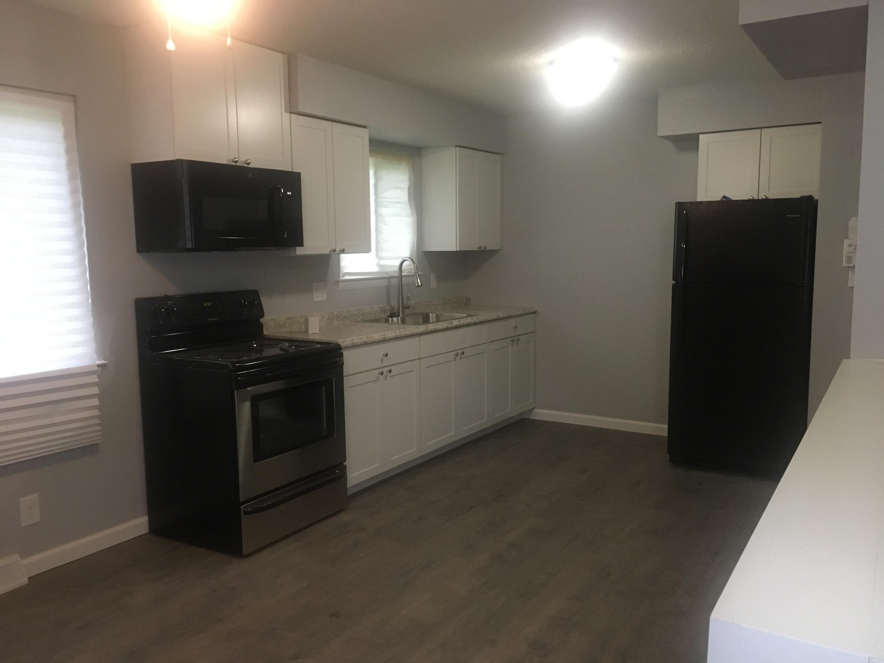 5130 Refugee Road Columbus, OH 43232 - Photo 3 of 12 Gallery Image 3