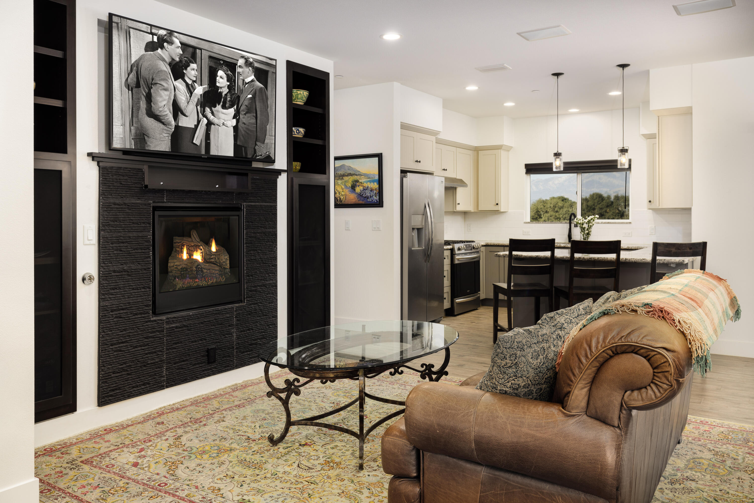 357 Los Cabos Lane Ventura, CA 93001 - Photo 11 of 35 LR Fireplace