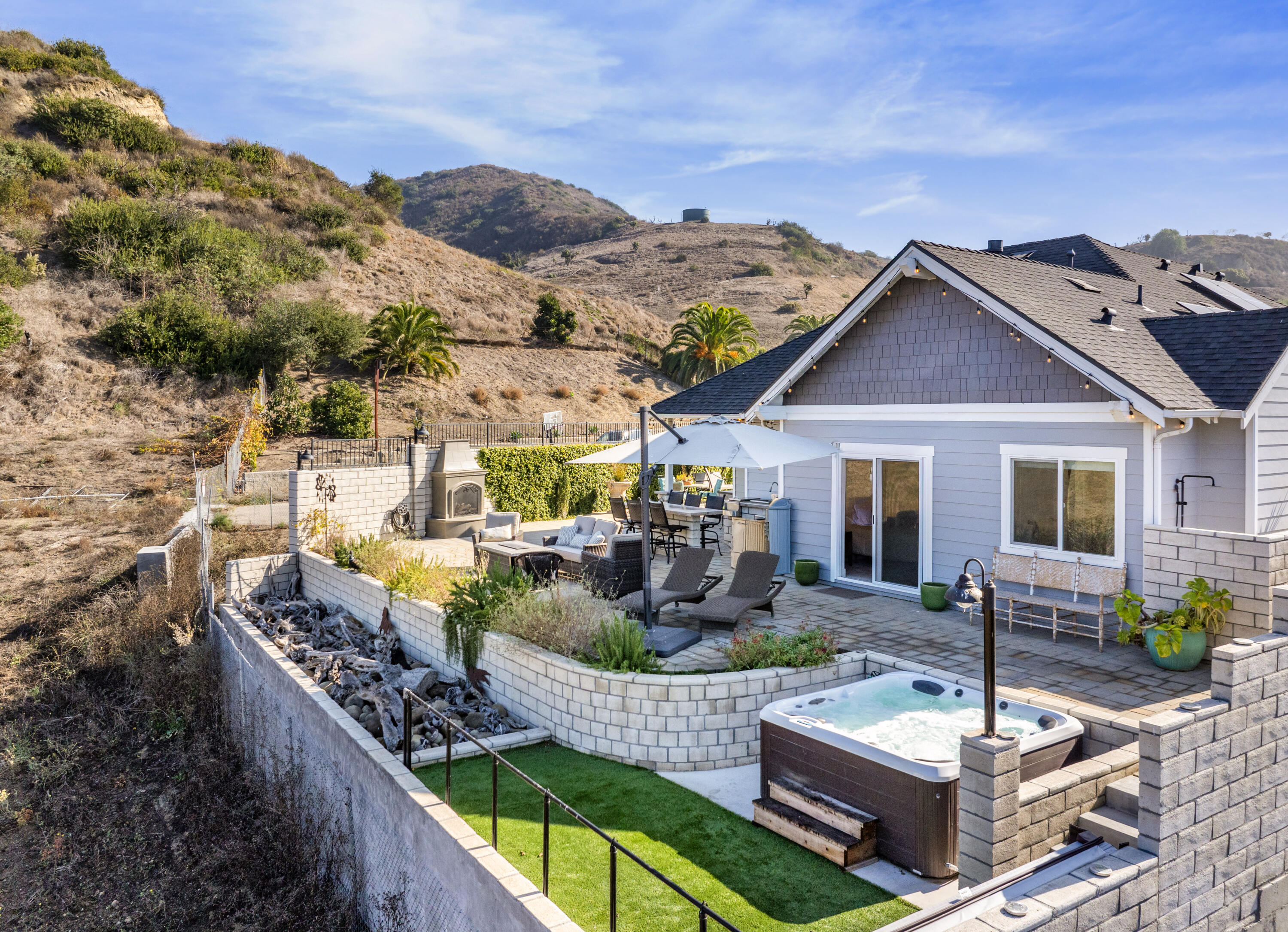 357 Los Cabos Lane Ventura, CA 93001 - Photo 14 of 35 Back yard entertaining area