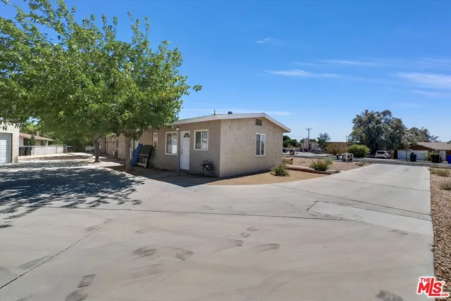 $650,000 | 16340 Villa Drive, Victorville, CA 92395