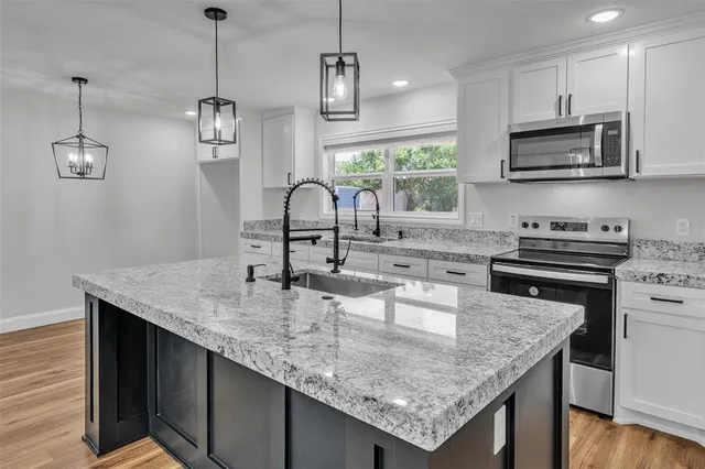 $3,900 | 313 County Road 805A, Cleburne, TX 76031