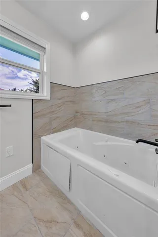 $3,900 | 313 County Road 805A, Cleburne, TX 76031