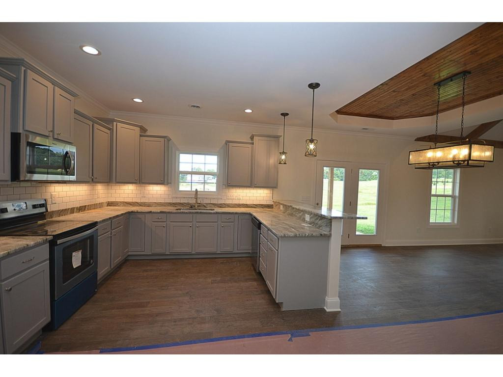 77 Rhetts Way Jonesborough, TN 37659 - Photo 4 of 23 Photo 4