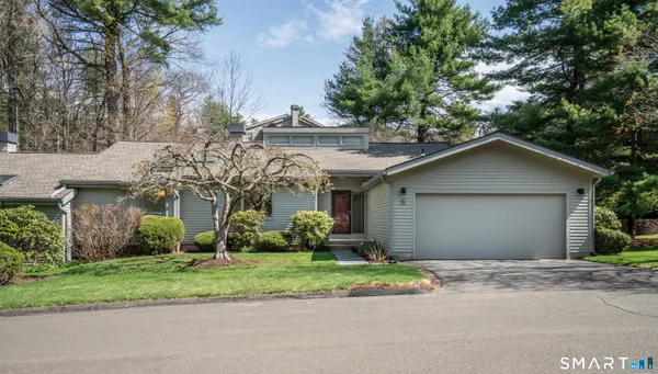 $499,900 | 3 Morgan Place, Unit 3, Avon, CT 06001