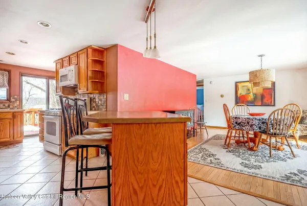 $435,000 | 538 Mountain View Avenue, Hurley, NY 12443