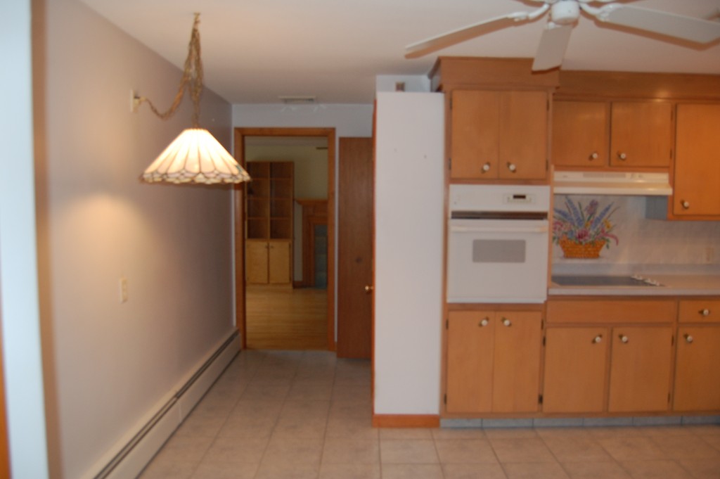 231 Merrimac Avenue Springfield, MA 01104 - Photo 14 of 30 Gallery Image 14