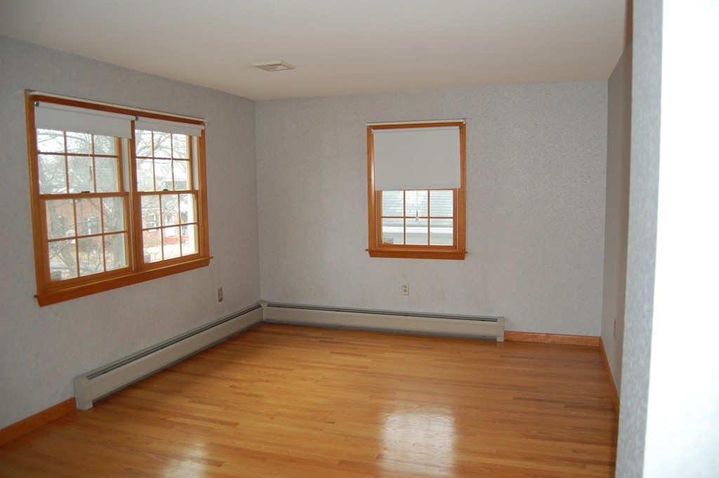 231 Merrimac Avenue Springfield, MA 01104 - Photo 25 of 30 Gallery Image 25