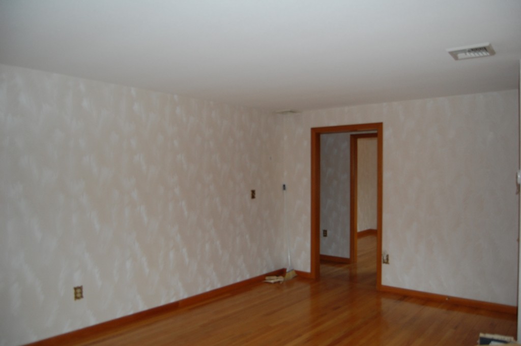 231 Merrimac Avenue Springfield, MA 01104 - Photo 4 of 30 Gallery Image 4