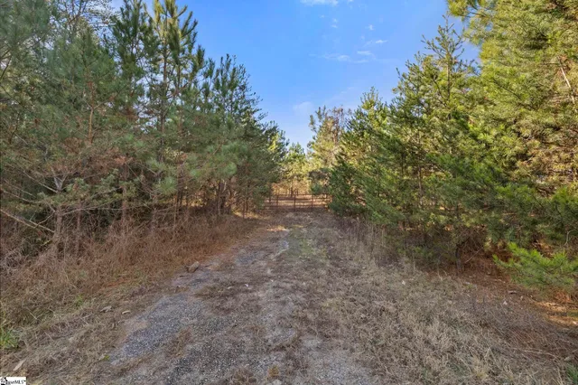 $319,000 | 3334 Price House Road, Woodruff, SC 29388