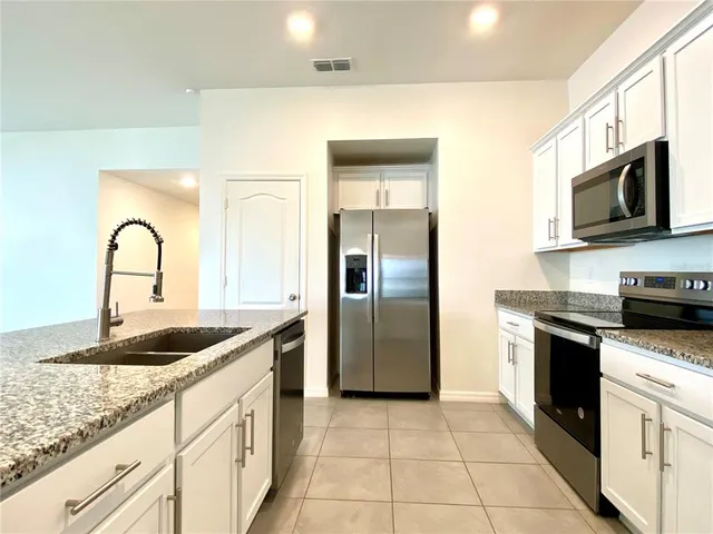 $2,195 | 1226 Augustus Drive, Davenport, FL 33896