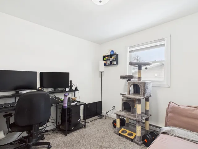 $305,000 | 807 West Gruenwald Avenue, Oshkosh, WI 54901