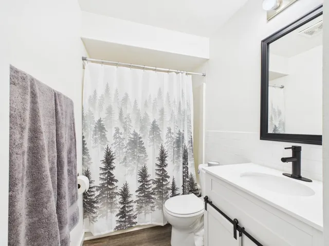 $305,000 | 807 West Gruenwald Avenue, Oshkosh, WI 54901