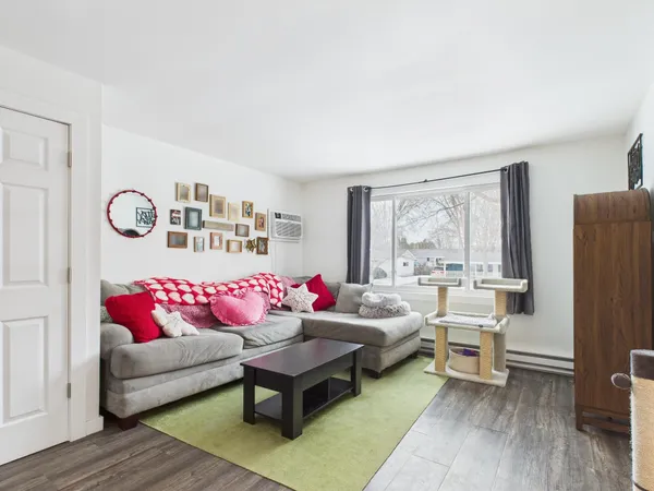 $305,000 | 807 West Gruenwald Avenue, Oshkosh, WI 54901