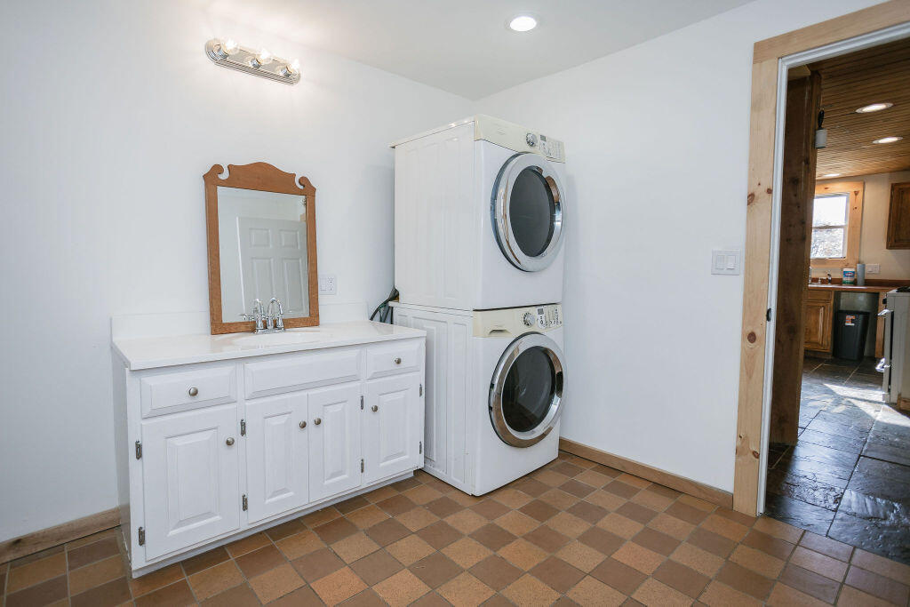 449 Adams Road Chesterville, ME 04938 - Photo 17 of 50 taylor-kaminsky-photo-6