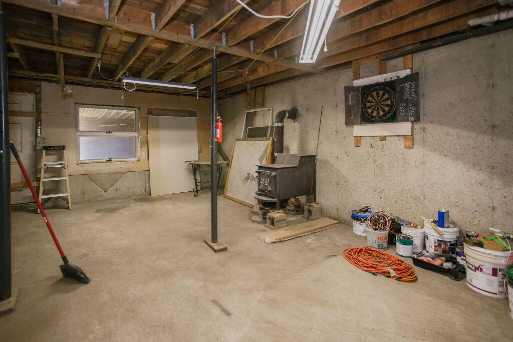 449 Adams Road Chesterville, ME 04938 - Photo 33 of 50 taylor-kaminsky-photo-32